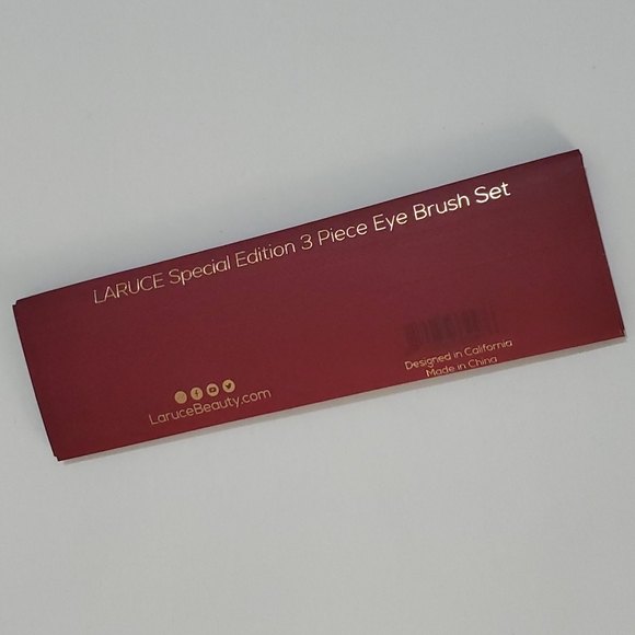 LARUCE BEAUTY SPECIAL EDITION 3 PIECE EYE BRUSH SET -BRAND NEW/SEALED - Picture 4 of 4